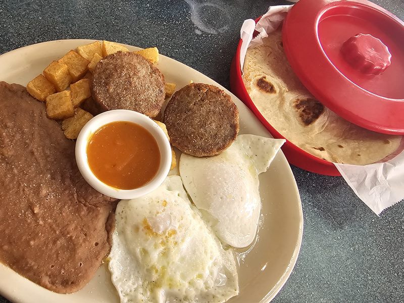 Lil' Jonnys Taco House food